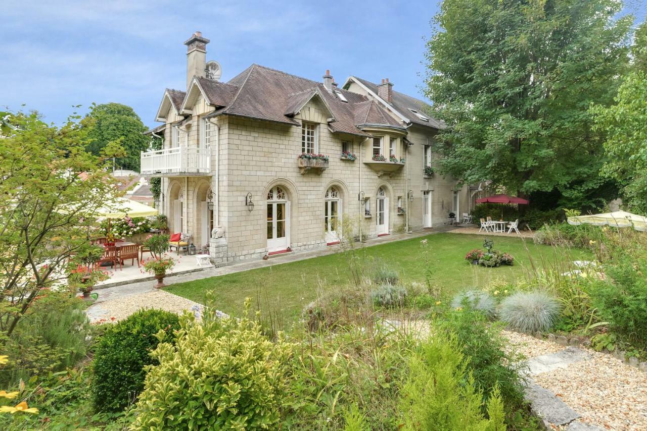 Manoir Des Cavaliers - Bnb Chantilly Esterno foto